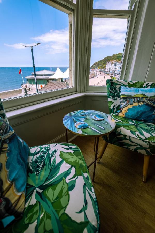 Starling View Boutique Stunning Seafront View Apartment Aberystwyth Buitenkant foto