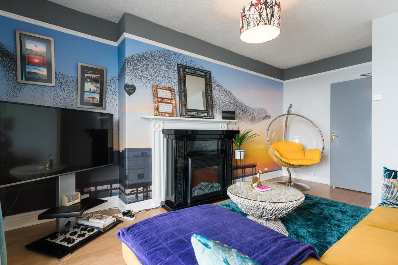 Starling View Boutique Stunning Seafront View Apartment Aberystwyth Buitenkant foto